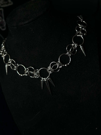 Spike-Halskette, Goth-/Grunge-/Alternative-Stil